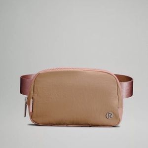 Lululemon belt bag